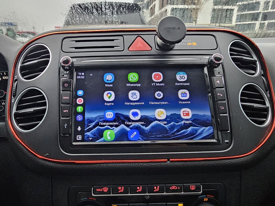 Volkswagen Golf Plus 2011 сімейний автомобіль на автоматичніц короб