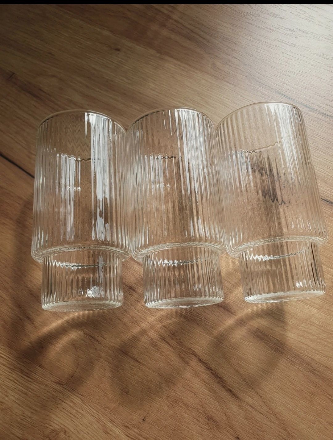 3 szklanki ryflowane wysokie