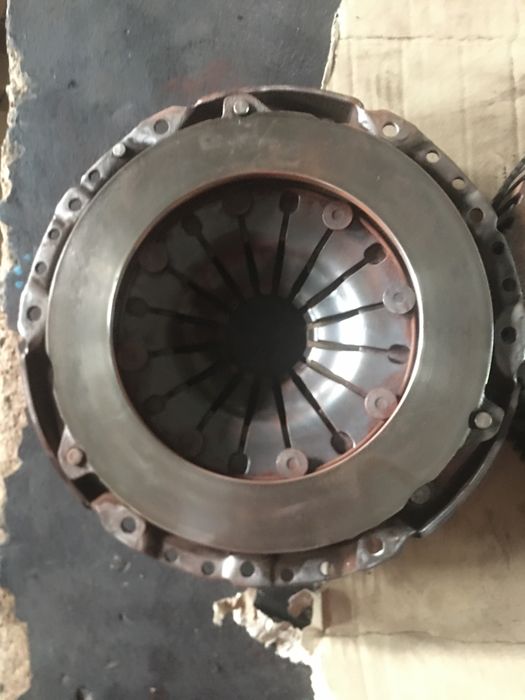 Sprzęgło sztywne renault trafic 1,9dci