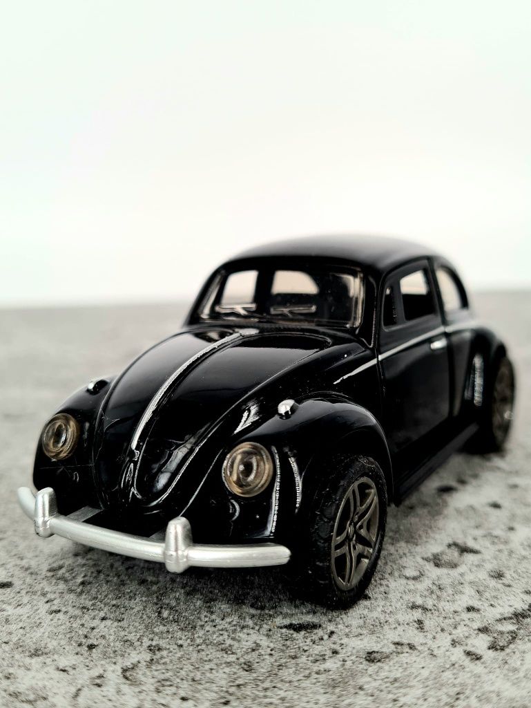 Autko samochodzik Volkswagen Garbus czarny nowy zabawki