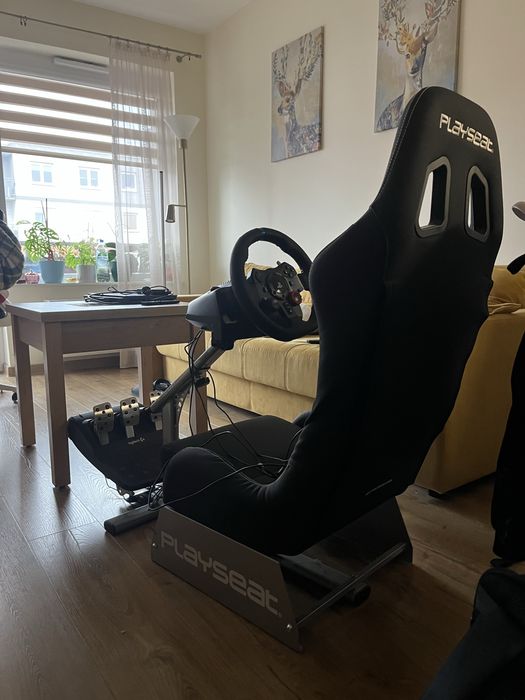 Logitech g29+ playseat evolution