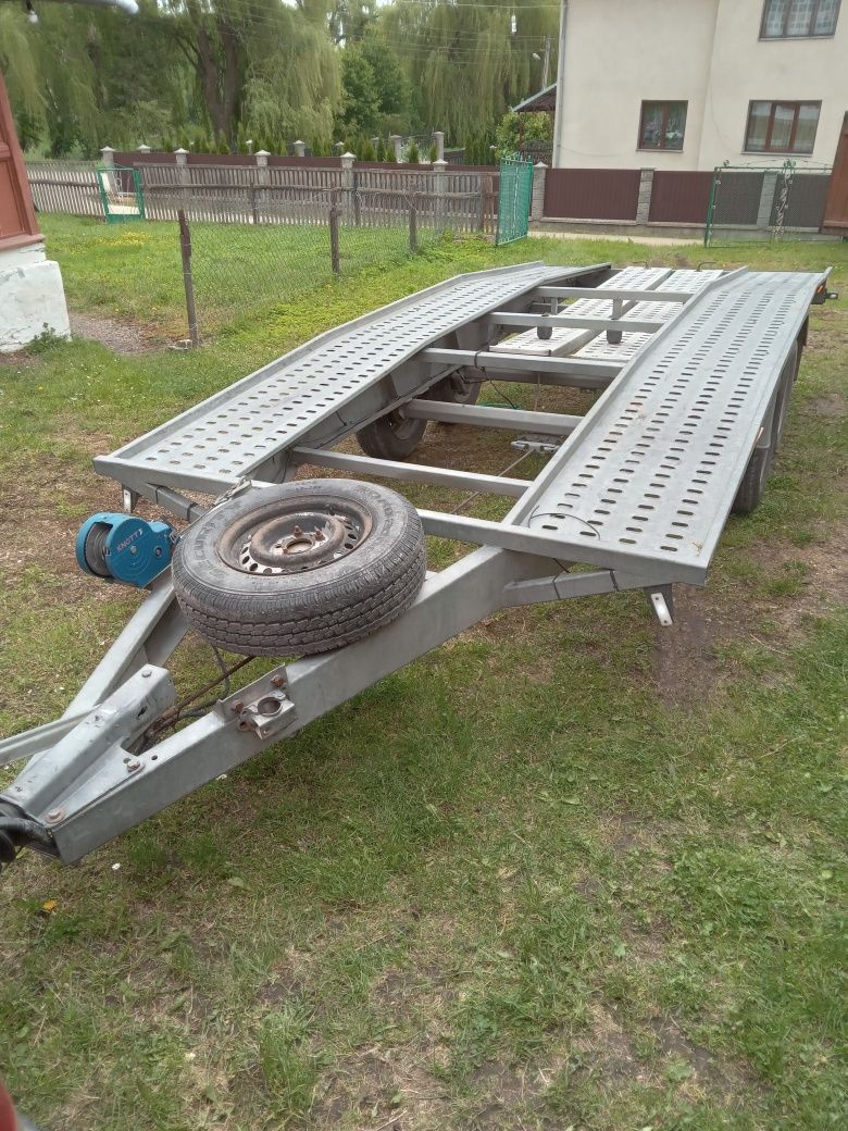Левета Лафет евакуатор