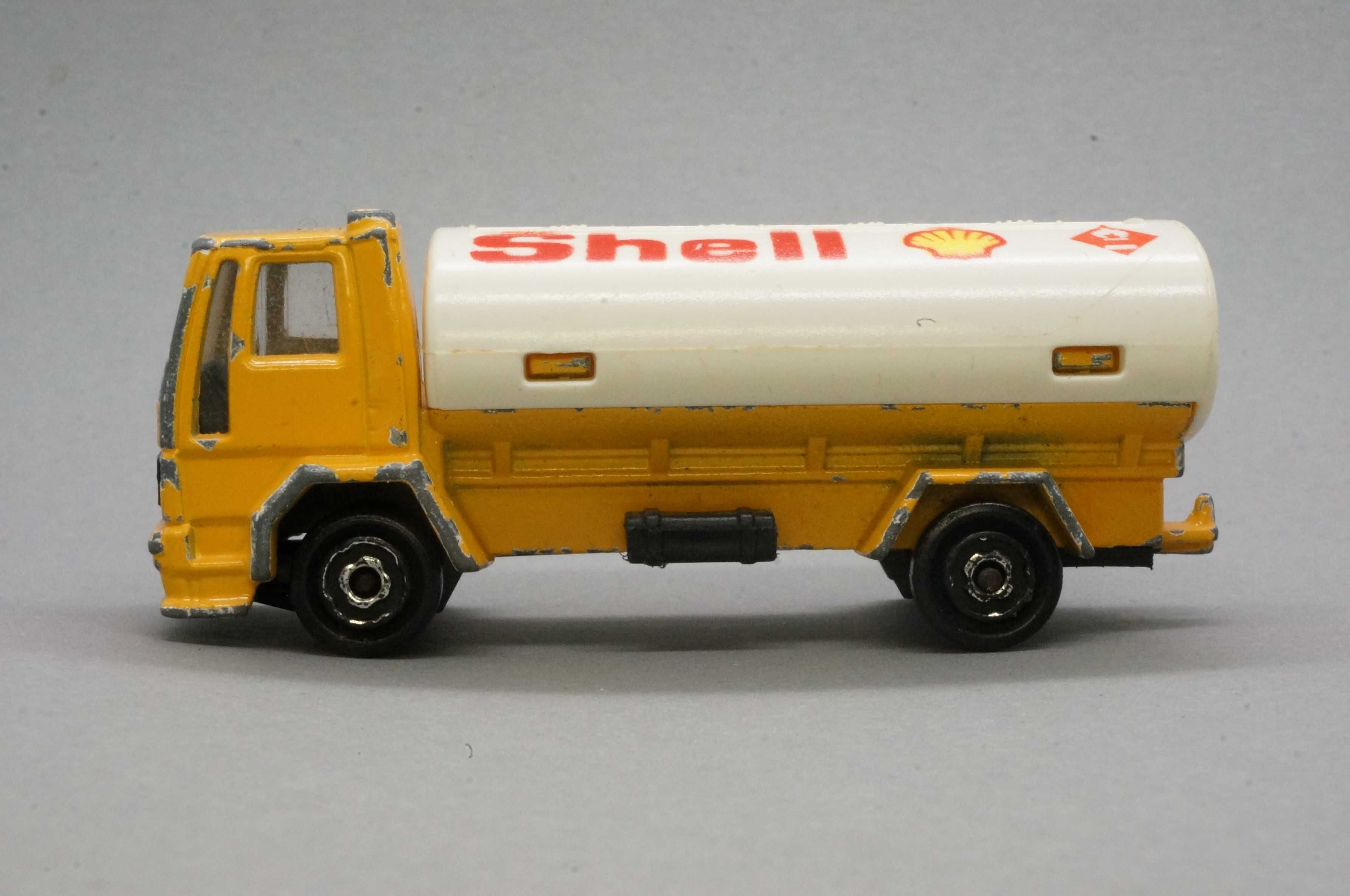 auto ciężarówka Majorette Ford Cargo Shell Tanker cysterna - lata 90