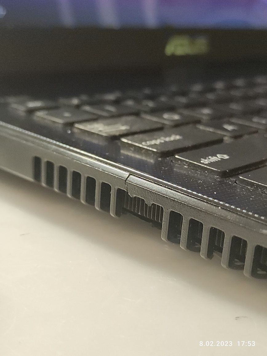 Laptop Asus DESKTOP-34B16O2
