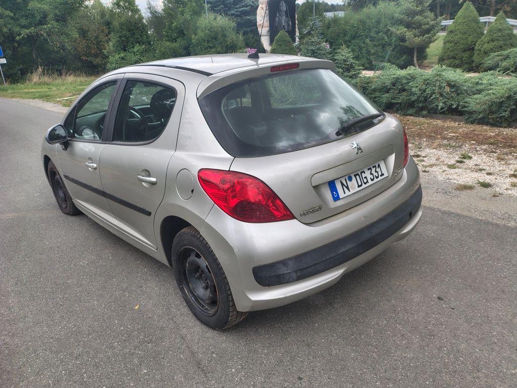 Peugeot 207 1.4 2009r
