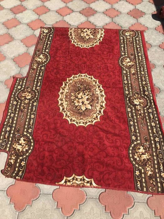 Килим (безкоштовна доставка)