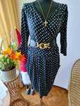 Elegancka sukienka w groszki jesienna w stylu vintage wiskoza