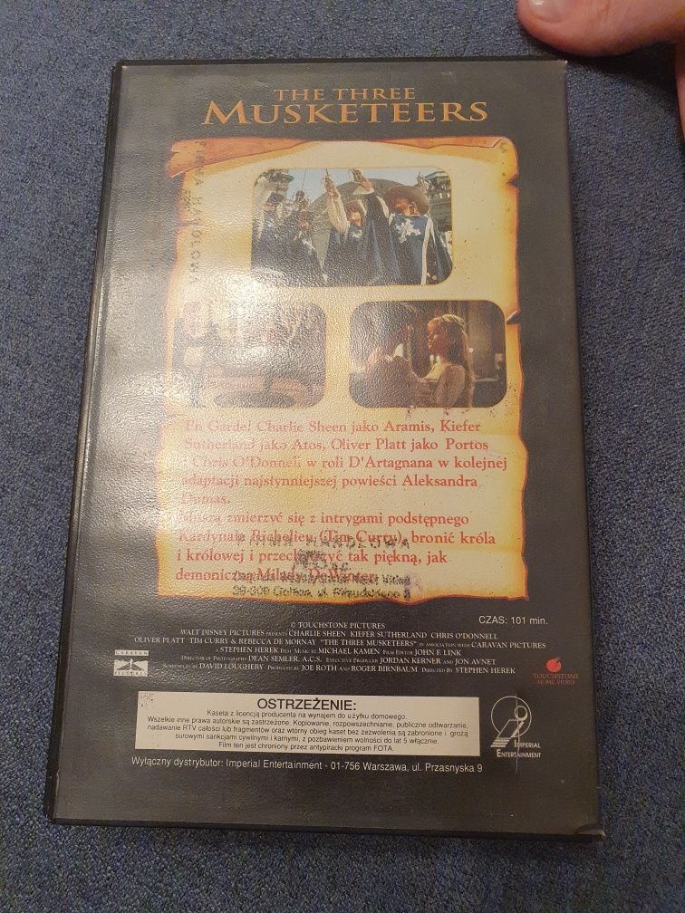 Kaseta VHS video  super cena trzej muszkieterowie