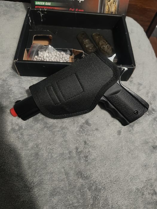 Airsoft Colt 1911 black greengas