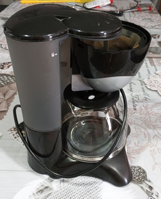 Máquina de café pouco usado