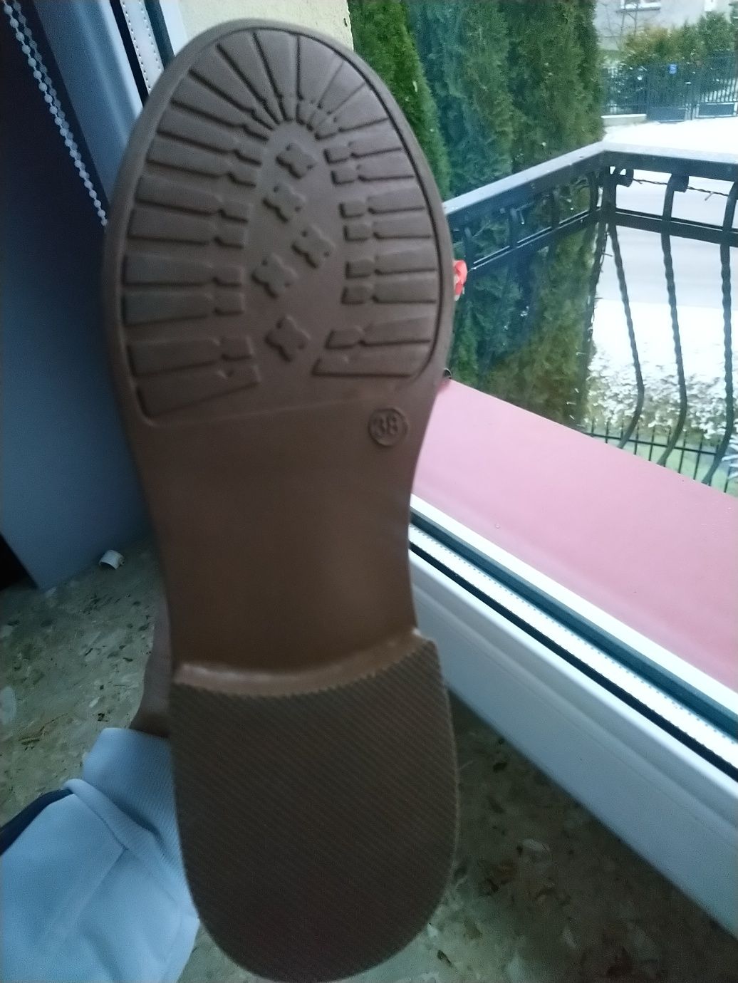 Nowe Buty skórzane zimowe F&F rozmiar 38