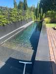 Serviço Profissional de Limpeza e Manutenção de Piscinas