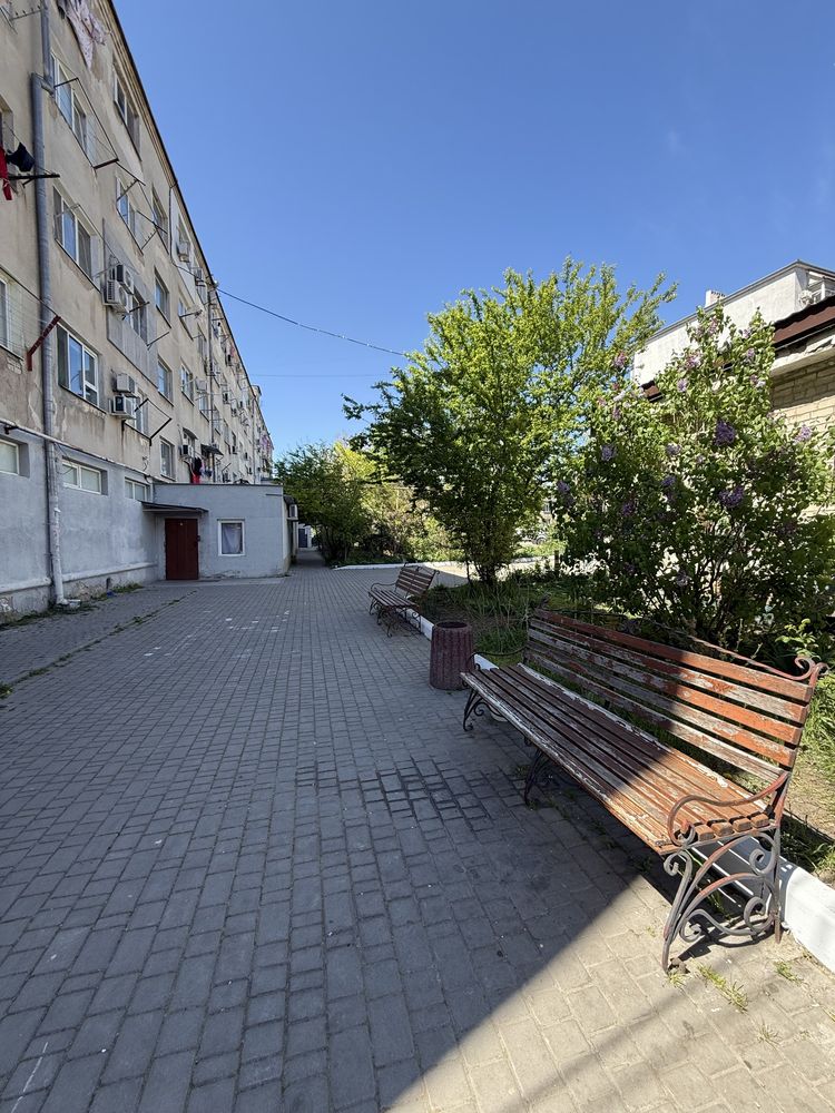 Простора та затишна кімната в центрі м. Чорноморськ