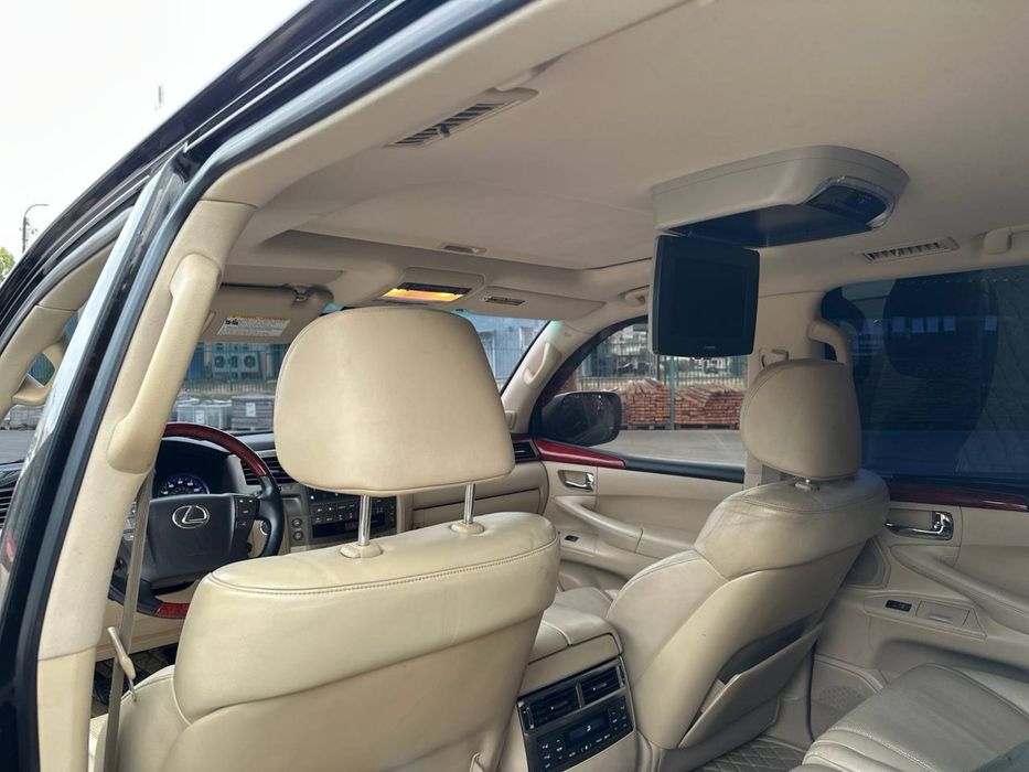 Продам лексус LX 570 срочно