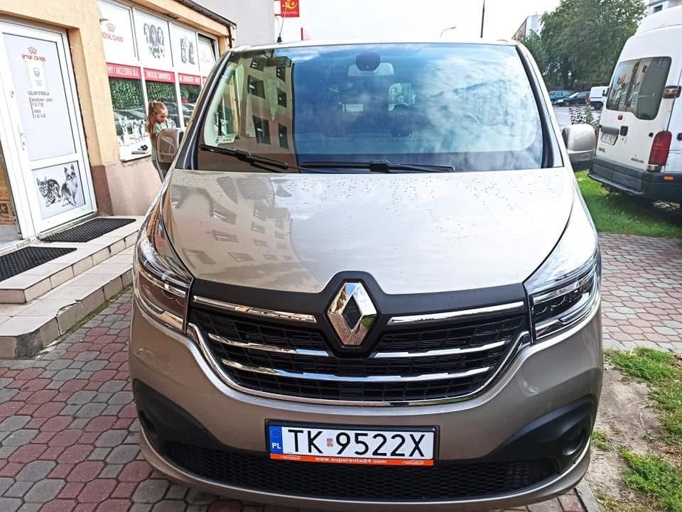 Wynajem busa 9 osobowy