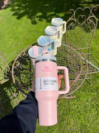 Kubek termos stanley cup baby pink 1.2L