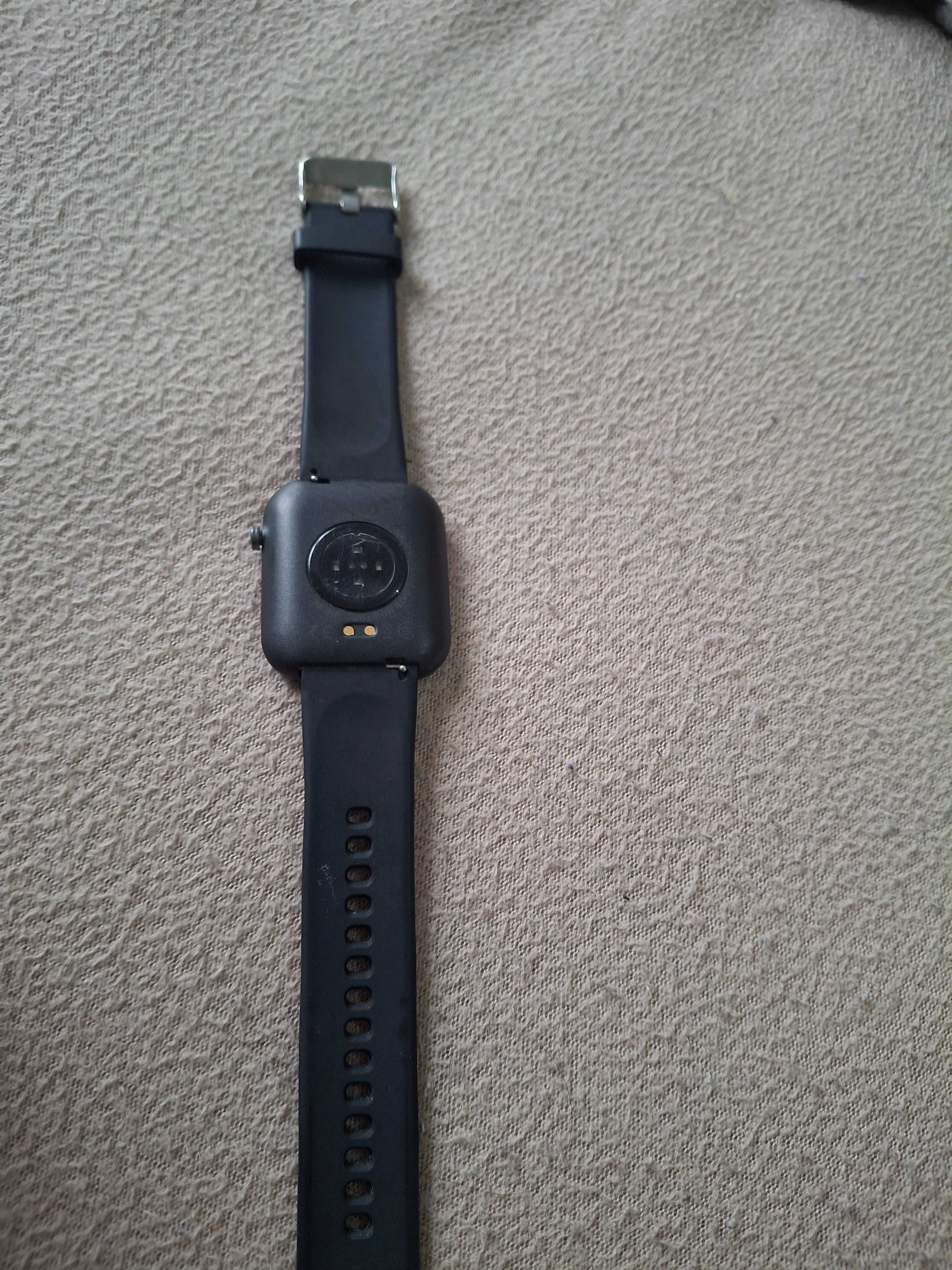 Smartwach preto em bom estado