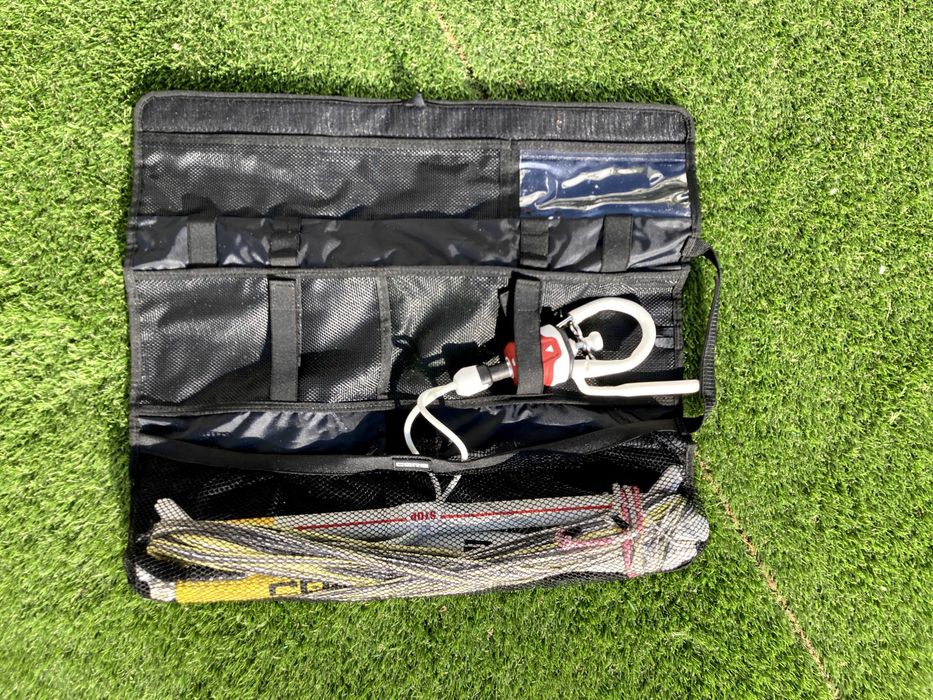 Barra kitesurf Core 3S muito bom estado