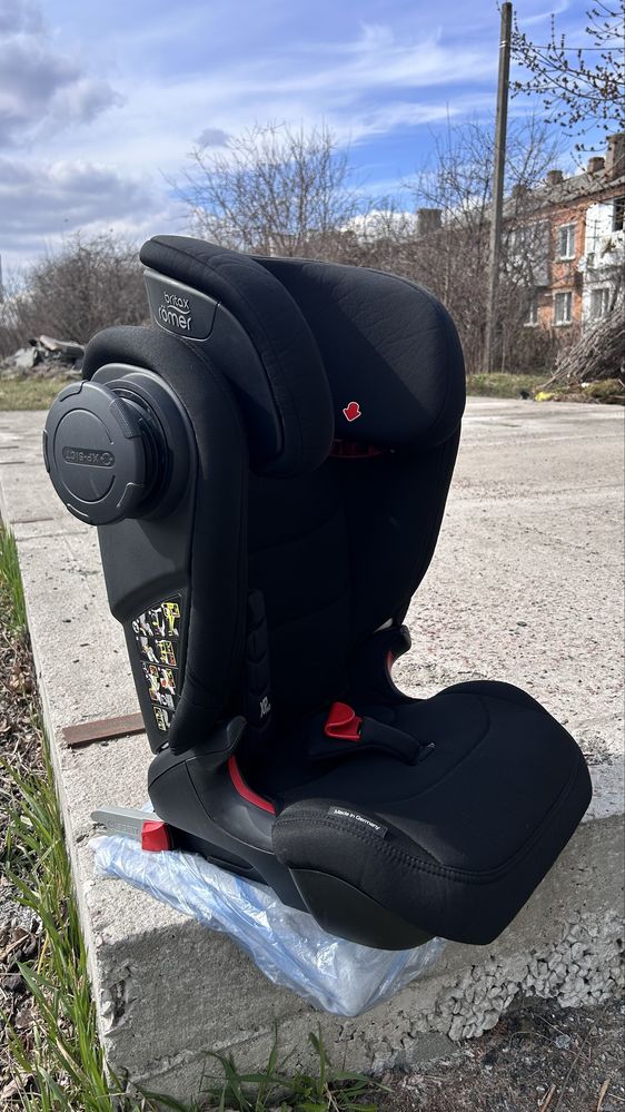 Автокрісло Britax