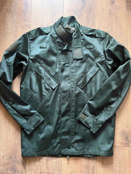 Військова форма штани кітель кепка