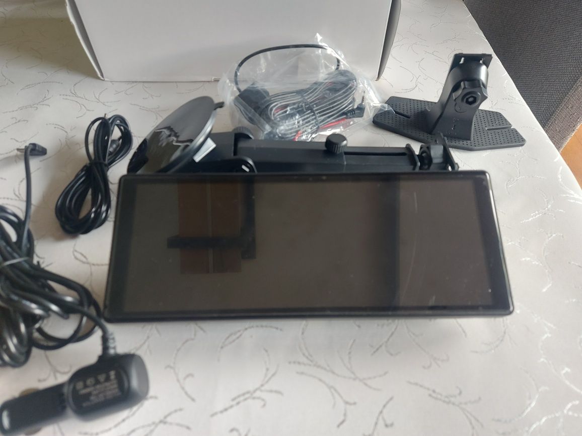 Ekran samochodowy 26cm android auto, bluetoth