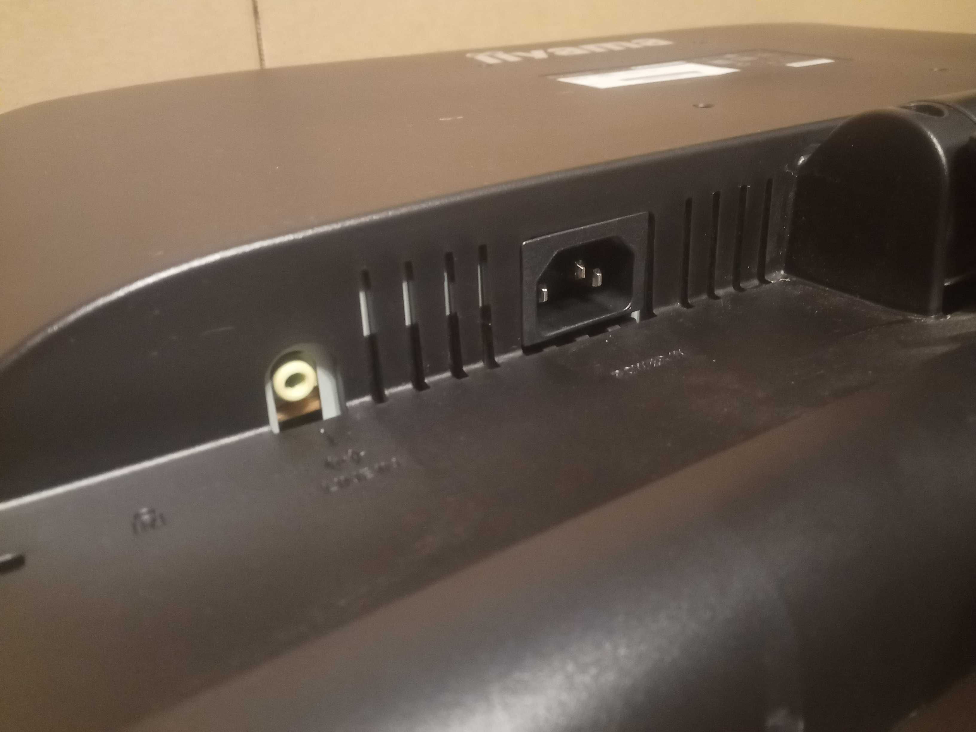 IIYAMA ProLite E2208HDS Monitor