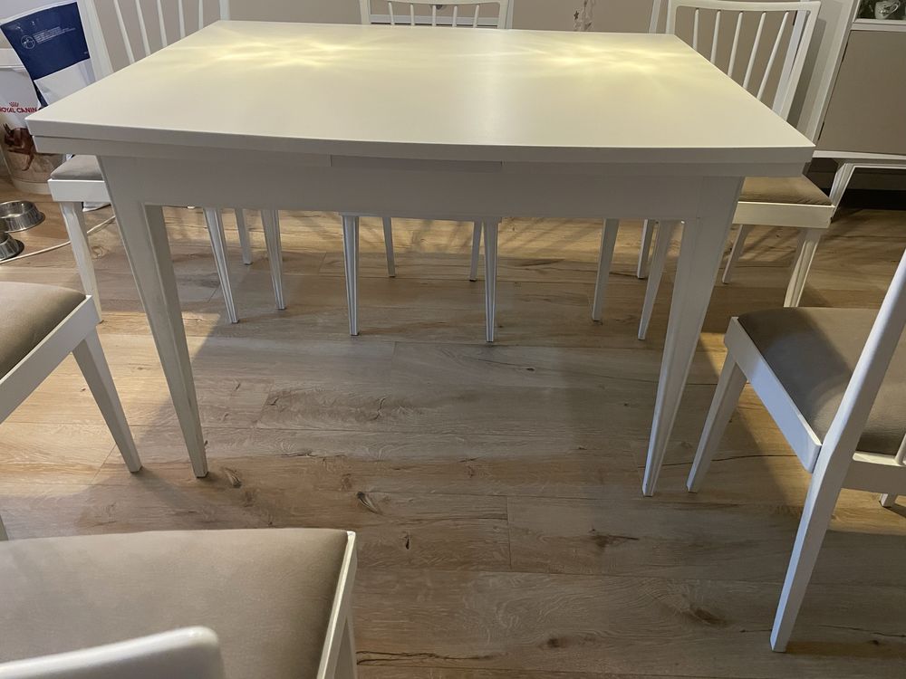 Conjunto mesa de sala de jantar + 7 cadeiras