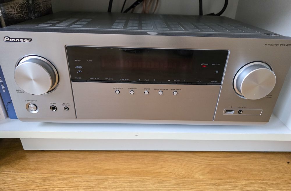 Kino domowe 5.1 - zestaw Pioneer VSX 832, Taga Harmony, Subwoofer