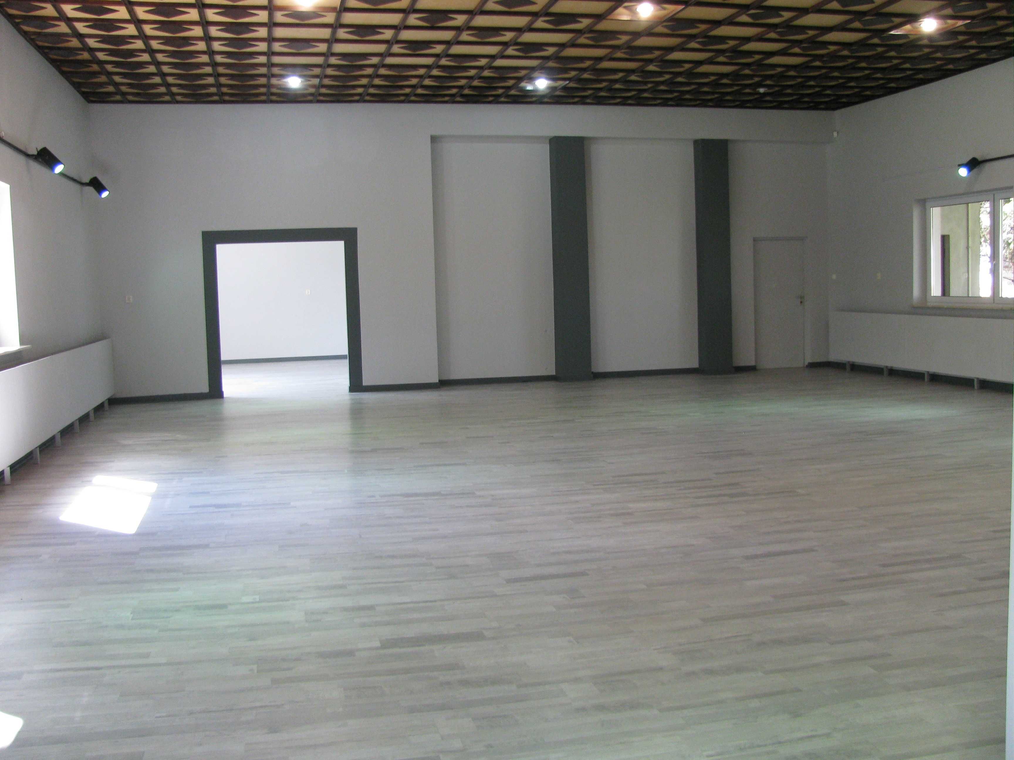 Lokal biurowo-magazynowy 369 m² do wynajęcia