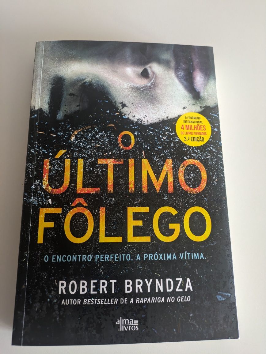 O Último Fôlego_Robert Bryndza_Novo