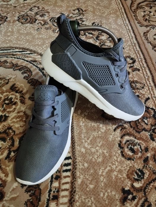 Продам оригінал кросівки Kappa