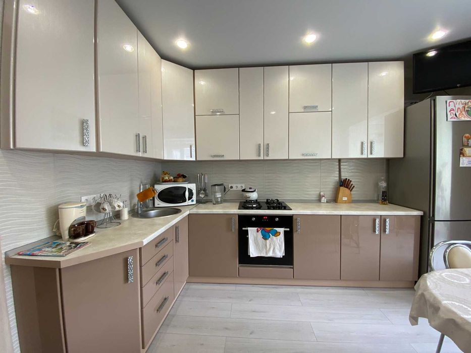 Здам двокімнатну квартиру в ЖК "Лемонграсс"