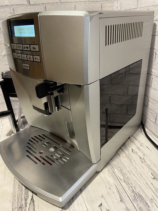 Кавомашина Delonghi Magnifica Pronto Cappuccino з Німеччини