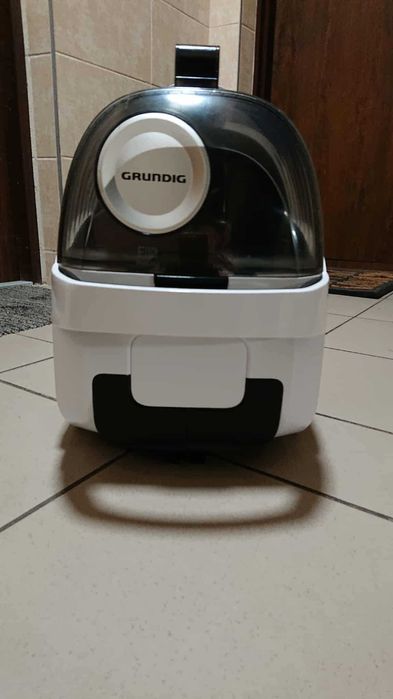 Odkurzacz Grundig -Bez workowy-2000 W