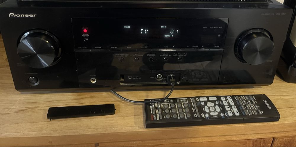 Amplituner kina domowego  wzmacniacz 5.1 Pioneer VSX 527