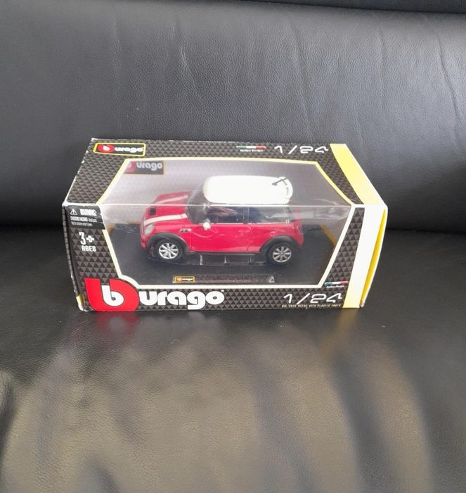 Mini Cooper Burago 1/24