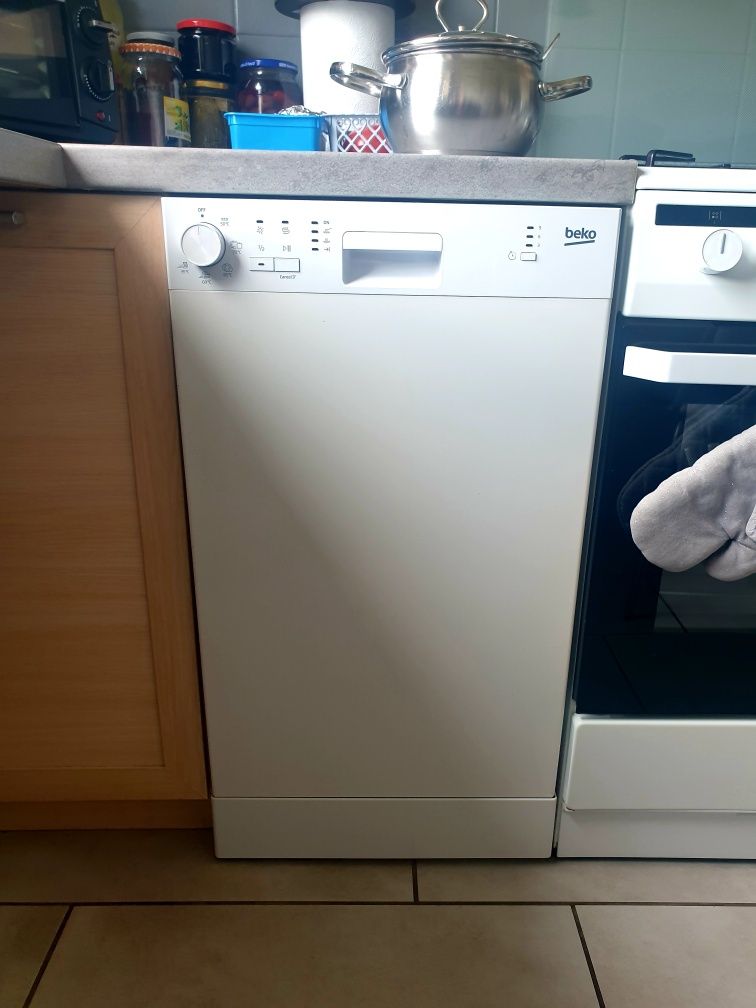Zmywarka szerokość 40cm Beko wolnostojąca i podblatowa