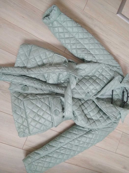 Kurtka damska pikowana pistacjowa