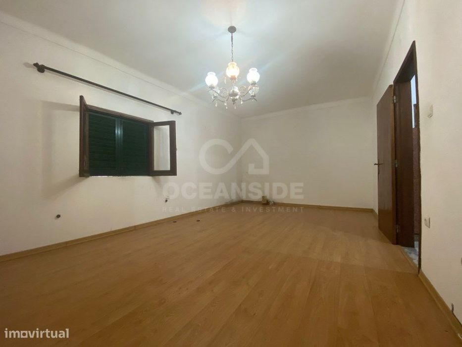 Moradia T4 em São Miguel de Acha