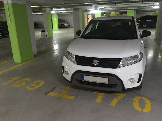 Wynajmę miejsce parkingowe w garażu podziemnym przy ul. Kazachskiej 7