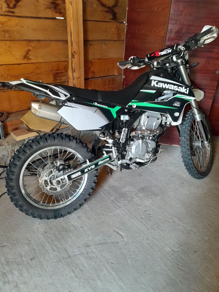 Kawasaki klx 250