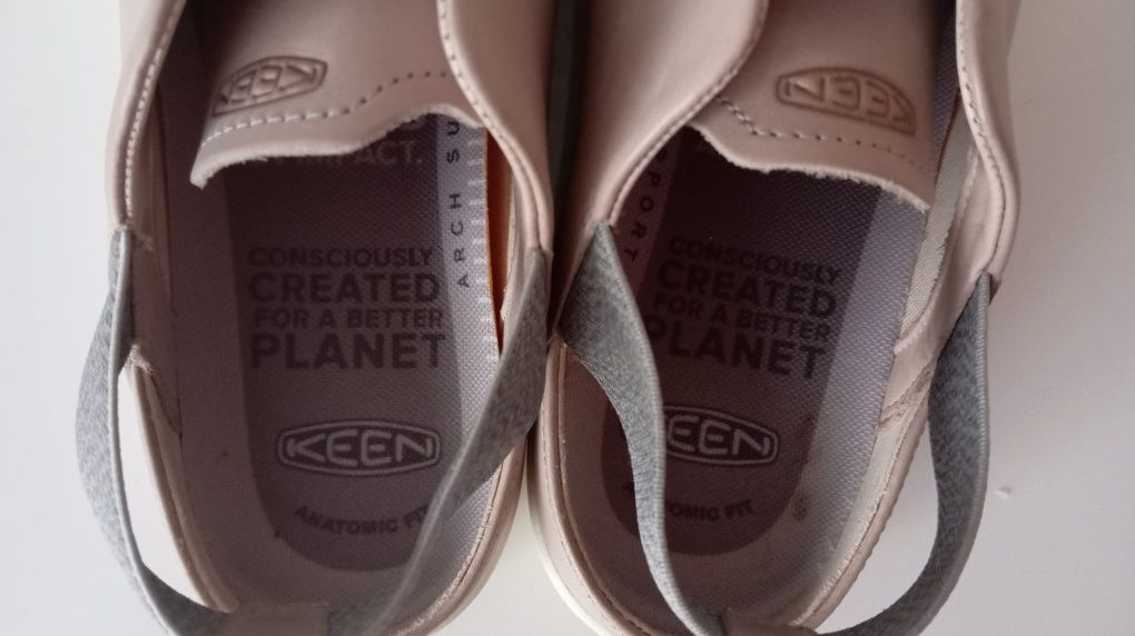 KEEN lorelai ll slip-on 40