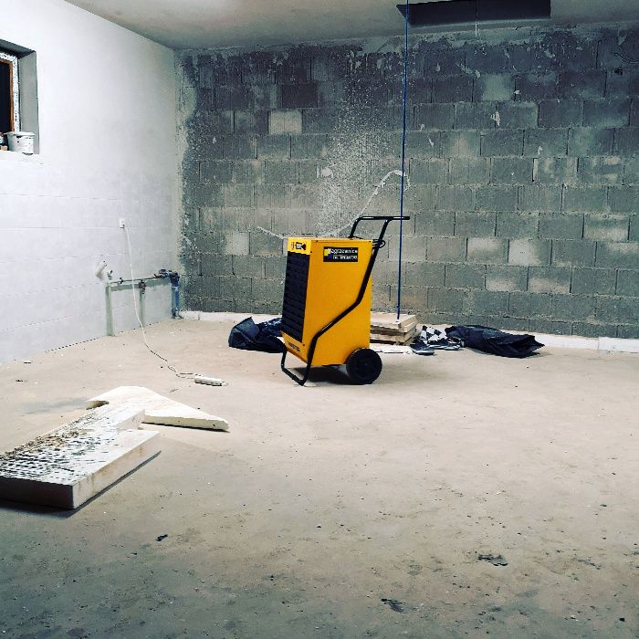 Osuszanie pomieszczeń Usuwanie wilgoci Osuszacze wynajem Master Trotec