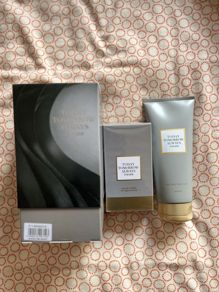 Perfume e gel de banho Avon