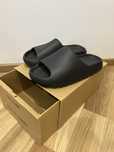 yeezy slide dark onyx rozmiar 46