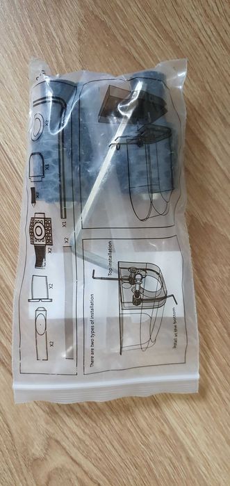 Przyłącze kanalizacyjne WC 110mm oraz zestaw mocowań WC