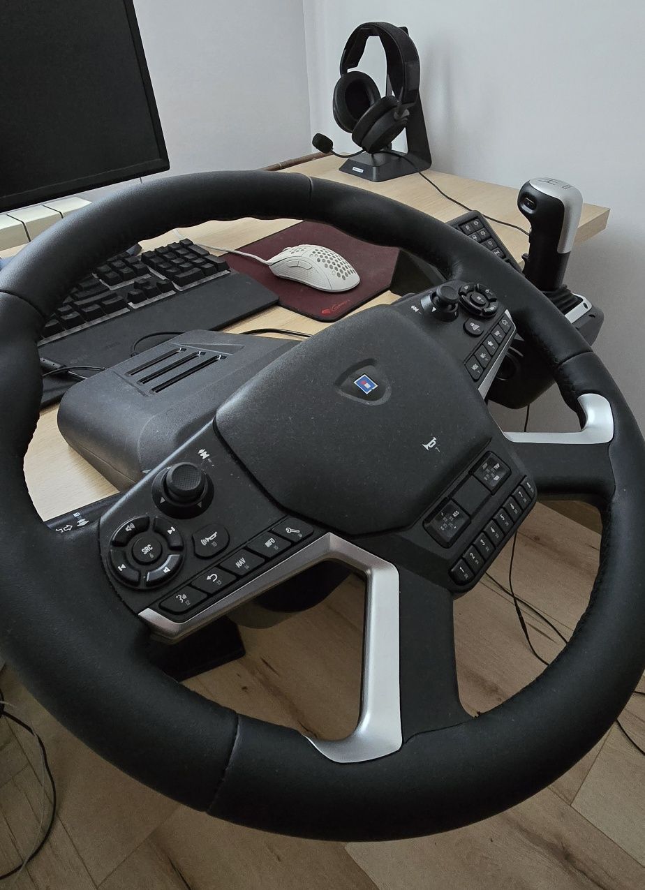 Kierownica Hori Truck Control System