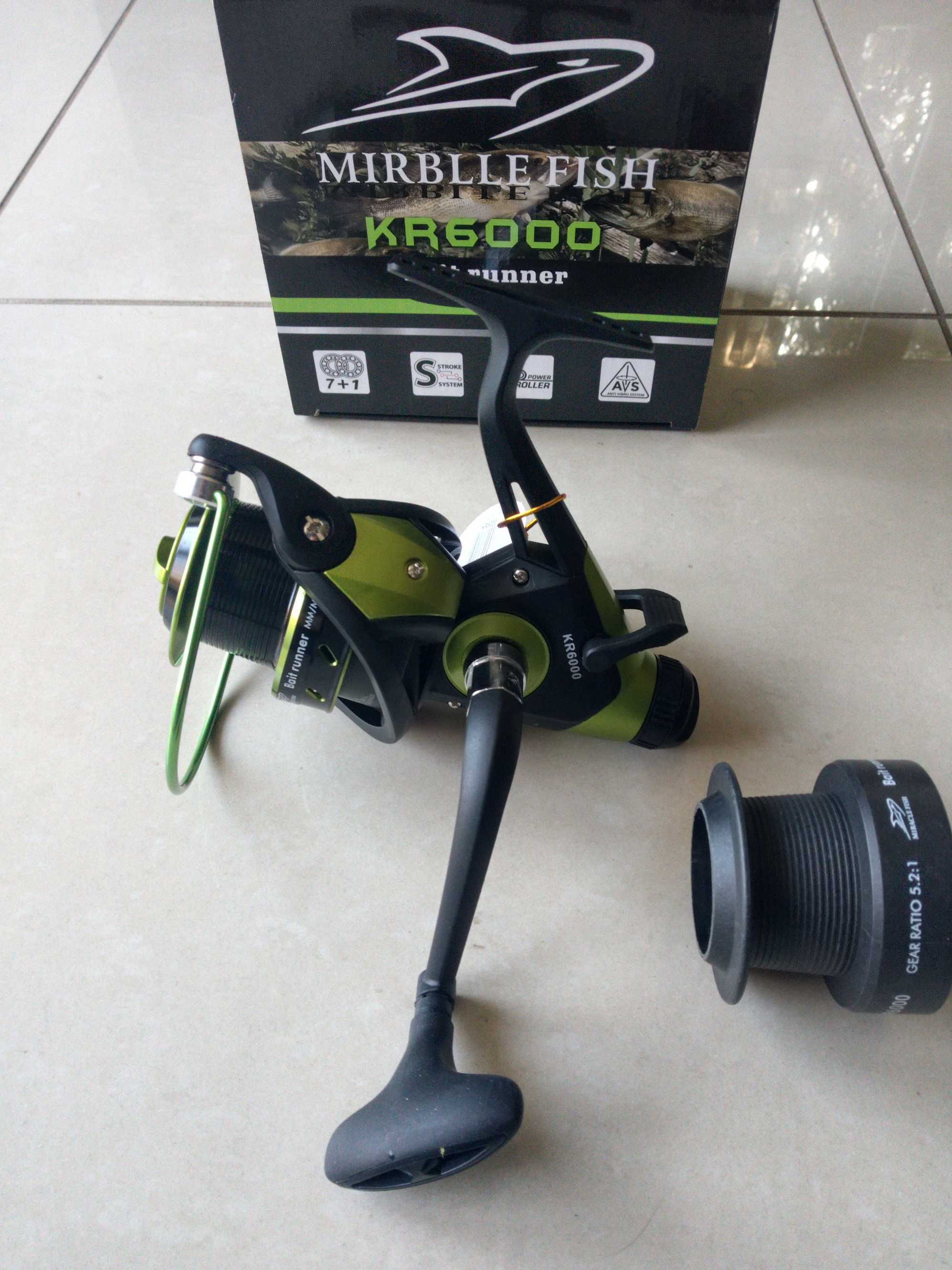 Kołowrotek karpiowy Miracle Fish Bait Runner KR6000 szpulą longg cast