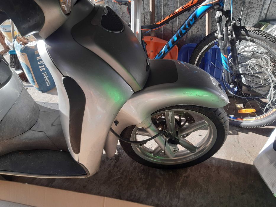 Aprilla  Scarabeo 200