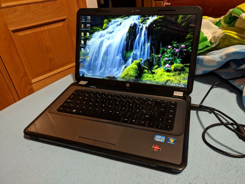 Portátil i3 HP Pavilion G6 - 1230SP como novo! Aceito retomas!
